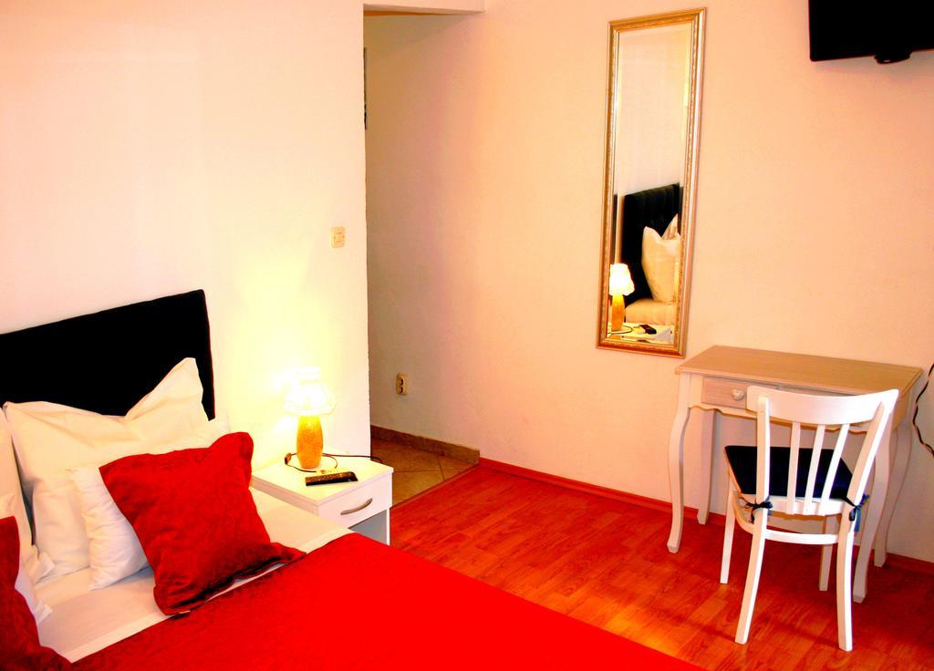 Rooms And Apartments Emily Split Luaran gambar